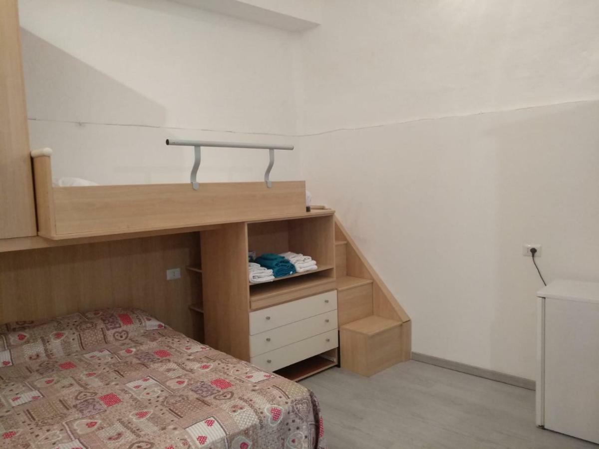 Cardano Apartamento Pavia Exterior foto